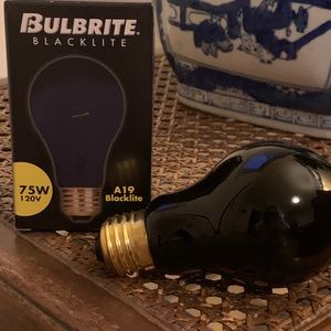 Bulbrite 6pack Blacklite A19